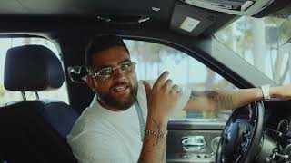 Ni Mittaraan De Pind Di Hawai Lyrics